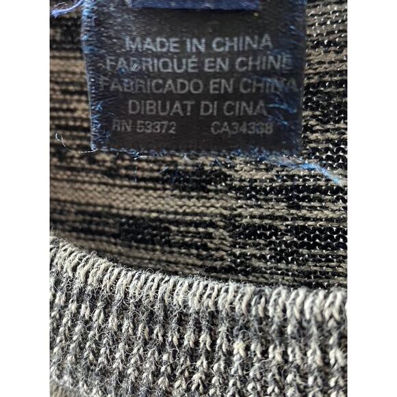 FRENCH CONNECTION Women's Gray-Black Sequin Embellished Bird Sweater SZ S - Picture 8 of 10